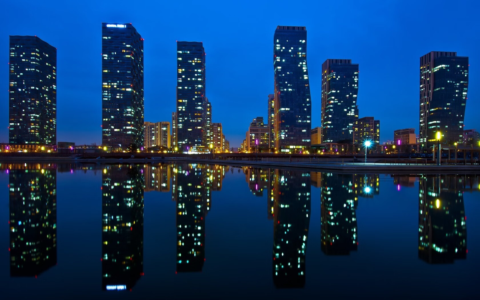 蓝白之墙的崩塌，孔德致命一击，委内瑞拉逆袭记