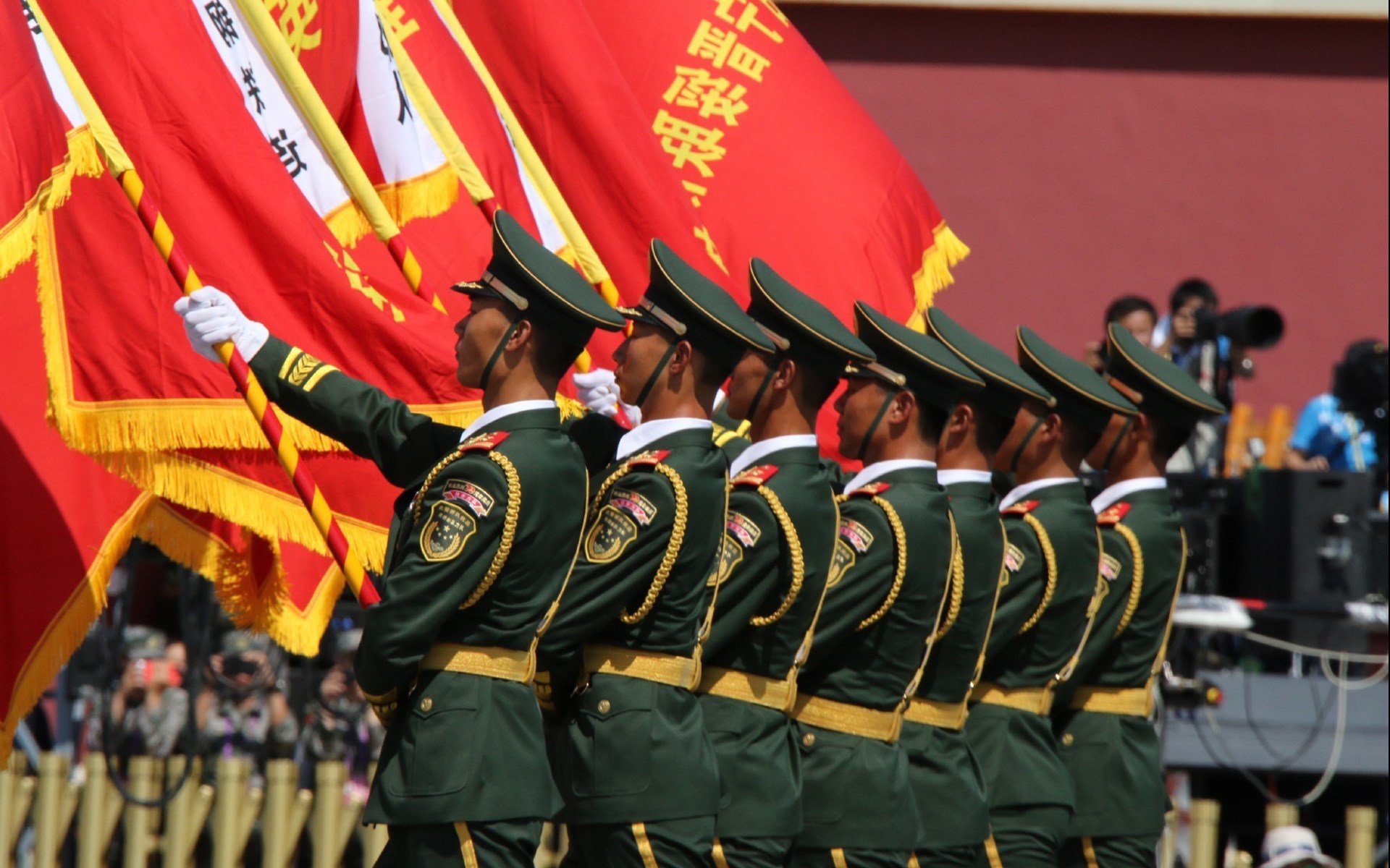 跨越疆界的王者，吉鲁头槌绝杀阿根廷，2026世界杯F组智利神话诞生